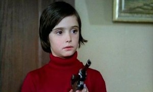 Cria Cuervos, Carlos Saura