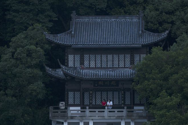 2280267.jpg-r_1024_576-f_jpg-q_x-xxyxx